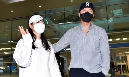 Hyun Bin y Son Ye Jin volvieron a Corea del Sur tras su luna de miel. Hyun Bin y Son Ye Jin volvieron a Corea del Sur tras su luna de miel.