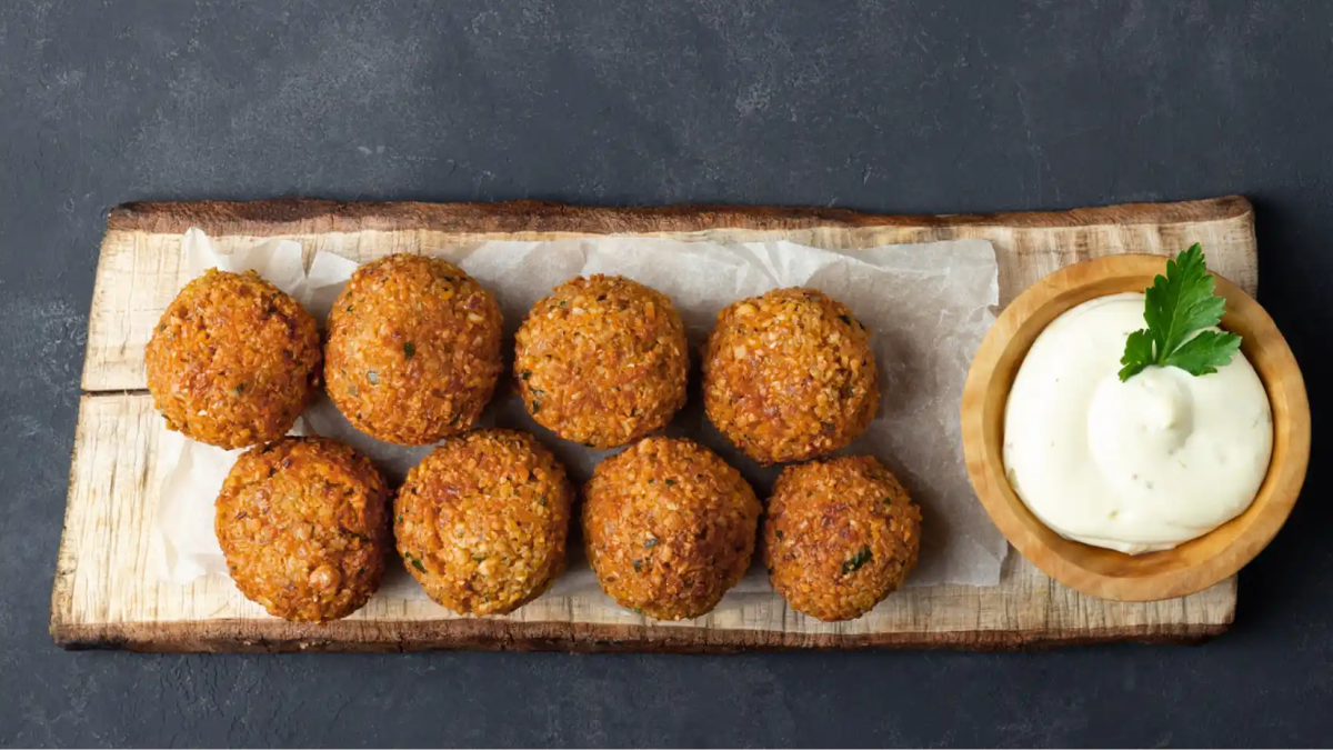 Falafel de garbanzos casero y fácil Falafel de garbanzos casero y fácil