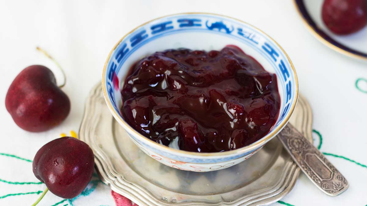 Mermelada de cerezas en 3 pasos: la receta más sencilla y deliciosa