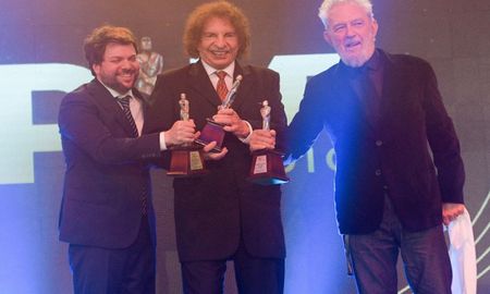 Guido Kaczka, Alejandro Dolina y Lalo Mir fueron los ganadores del Martín Fierro de Radio de Oro. Guido Kaczka, Alejandro Dolina y Lalo Mir fueron los ganadores del Martín Fierro de Radio de Oro.