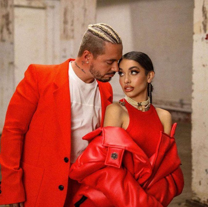 J Balvin y María Becerra.