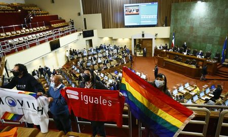 El proyecto de matrimonio igualitario fue firmado por la expresidenta Michelle Bachelet en 2017 y presentado ante el Congreso durante su segundo mandato. Foto: TW @Camara_cl El proyecto de matrimonio igualitario fue firmado por la expresidenta Michelle Bachelet en 2017 y presentado ante el Congreso durante su segundo mandato. Foto: TW @Camara_cl