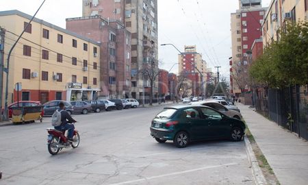 El agresor fue detenido en el interior de su vivienda en el barrio Las Flores. El agresor fue detenido en el interior de su vivienda en el barrio Las Flores.