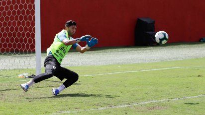 Martín Campaña volvió a intimar a Independiente y si no le pagan quedará 