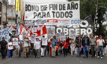 el bono de fin de ano no alcanzara a los jubilados y beneficiarios de auh el bono de fin de ano no alcanzara a los jubilados y beneficiarios de auh
