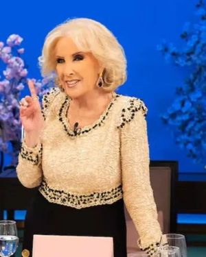 Mirtha Legrand vuelve con todo: los invitados de hoy que prometen momentos explosivos Mirtha Legrand vuelve con todo: los invitados de hoy que prometen momentos explosivos