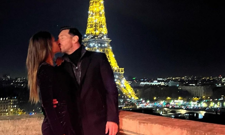 Lionel Messi y su esposa se grabaron apasionados con la Torre Eiffel de fondo durante una cena romántica, y las redes explotaron. Lionel Messi y su esposa se grabaron apasionados con la Torre Eiffel de fondo durante una cena romántica, y las redes explotaron.