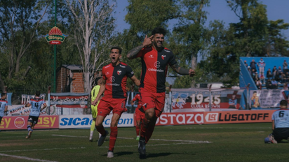 Javier Toledo cortó su racha en Colón y volvió a convertir con la camiseta del Sabalero