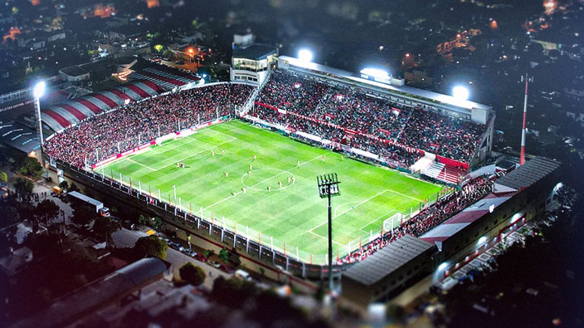 AFA dio a conocer las doce primeras fechas del torneo y el 1 de marzo Instituto y Unión jugarán en Alta Córdoba. AFA dio a conocer las doce primeras fechas del torneo y el 1 de marzo Instituto y Unión jugarán en Alta Córdoba.