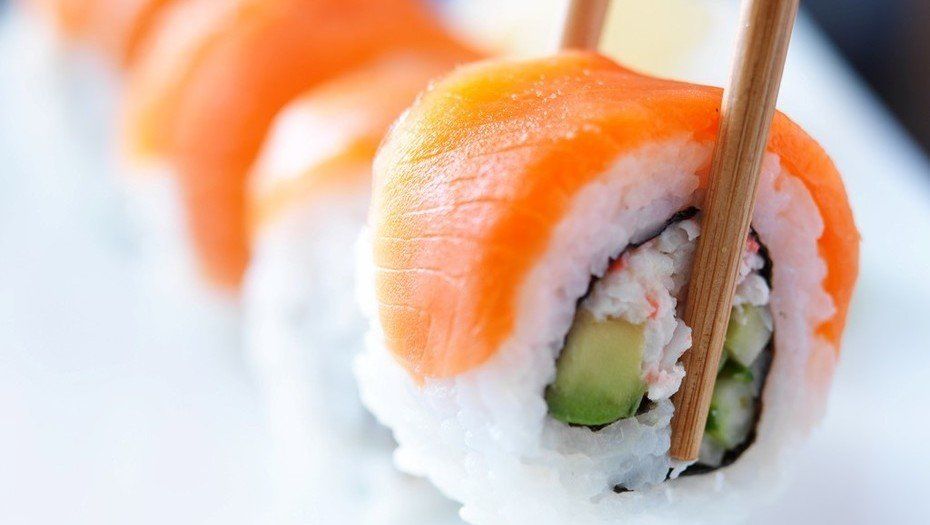 Alertan por el riesgo de contraer parásitos al comer sushi