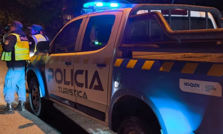 La víctima tenía un fuerte golpe en la cabeza y fue hallada por su hijo. La víctima tenía un fuerte golpe en la cabeza y fue hallada por su hijo.