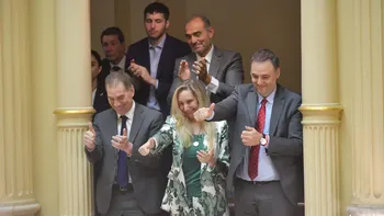 La mesa política vuelve a reunirse con la reforma laboral como objetivo