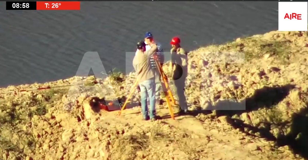 Ya hay tres técnicos trabajando en los terrenos del Riacho.