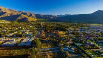 Pisco Elqui creció como destino de relax para turistas que buscan naturaleza y desconexión total. Pisco Elqui creció como destino de relax para turistas que buscan naturaleza y desconexión total.