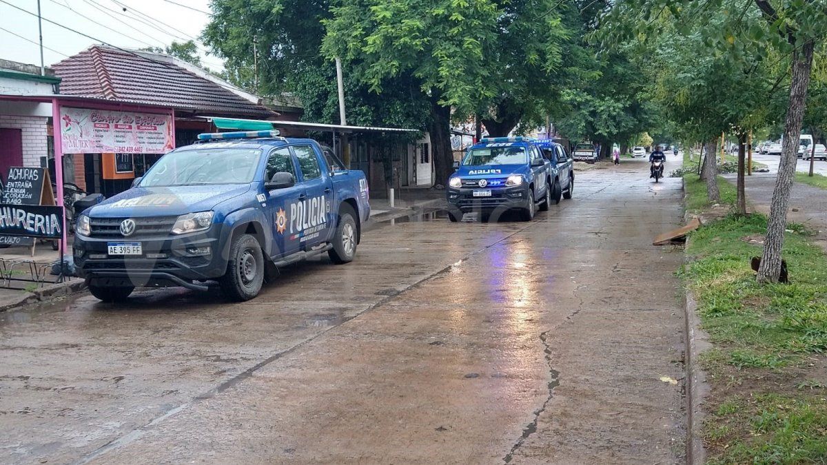 Policías de la Subcomisaria 18 arribaron al lugar y realizaron las primeras actuaciones.&nbsp;