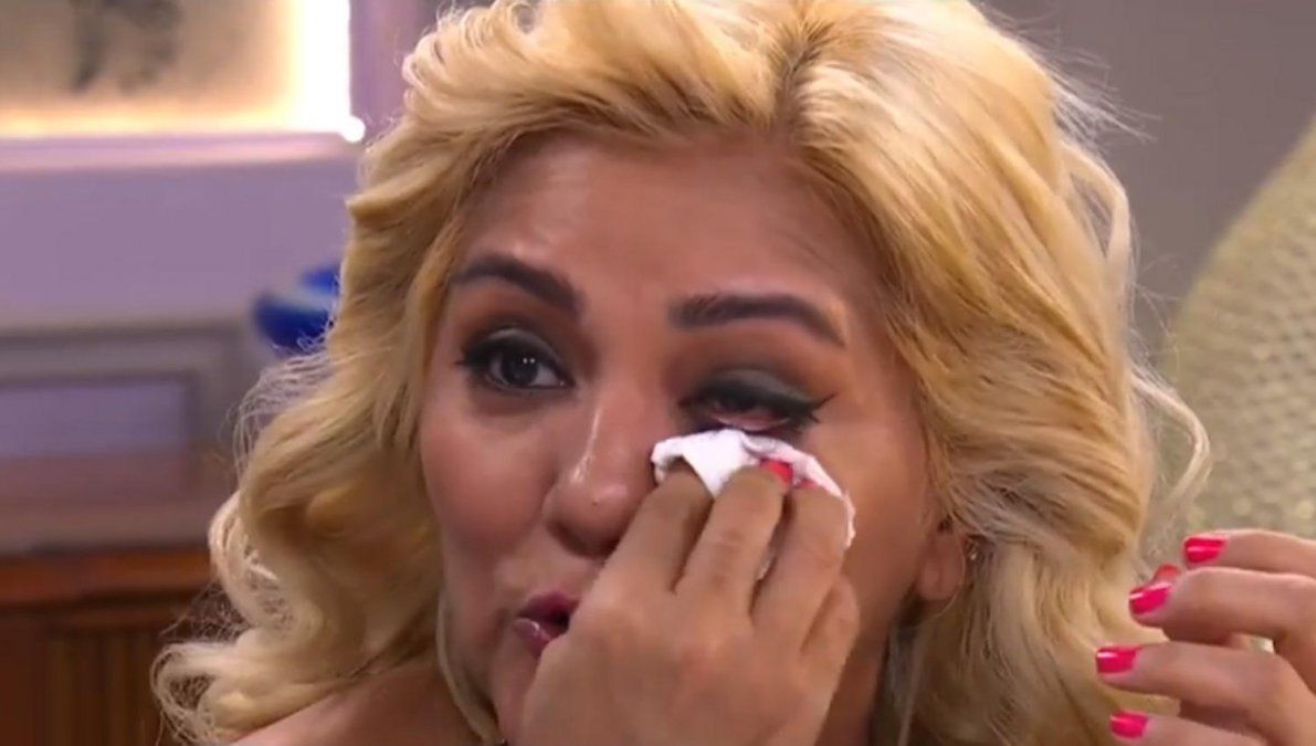 La cantante confirmó la noticia e indicó: Es un dolor inmenso estar trabajando toda la vida para reponer lo que te roban.