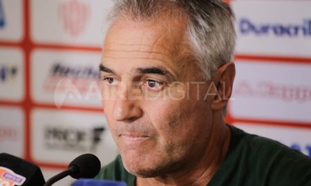 Leonardo Madelón rompe el silencio: habla como nuevo DT de Unión antes del partido ante Belgrano Leonardo Madelón rompe el silencio: habla como nuevo DT de Unión antes del partido ante Belgrano