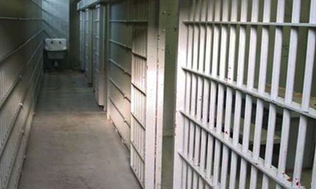 Tres internos de la Unidad Penal Nº 1 de Paraná se fugaron este martes por la tarde y desataron un amplio operativo policial en distintos puntos de la ciudad.