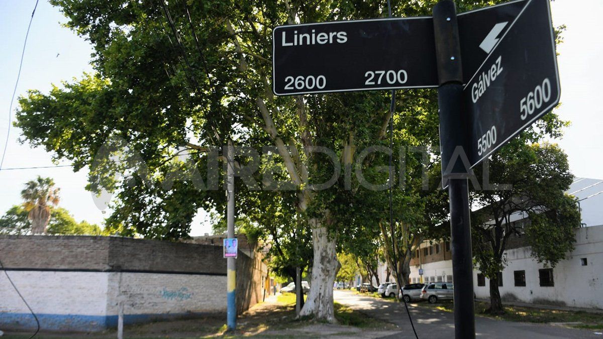 El homicidio ocurrió entre las calles Gálvez y Liniers en un aparente intento de robo de su auto. 