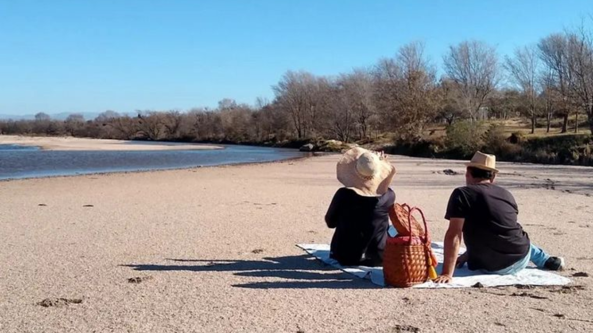 Descubrí Villa Quillinzo, un pequeño pueblo de Córdoba con paisajes naturales. Descubrí Villa Quillinzo, un pequeño pueblo de Córdoba con paisajes naturales.