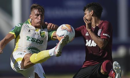 Defensa y Justicia visita a Lanús este sábado por la Copa de la Liga. Defensa y Justicia visita a Lanús este sábado por la Copa de la Liga.