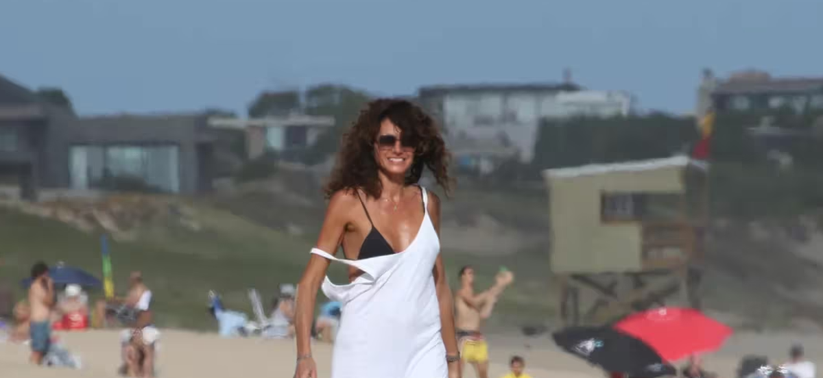 Florencia Raggi lució una sofisticada bikini negra en Punta del Este. Florencia Raggi lució una sofisticada bikini negra en Punta del Este.