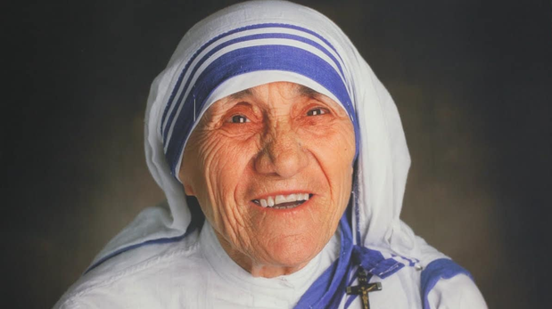 Las respuestas de la Madre Teresa a 24 preguntas revelan su visión profunda sobre la vida, la fe y el servicio a los demás.