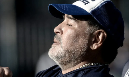 Diego Armando Maradona será recordado para siempre en el mundo del fútbol como uno de los más grandes de su historia. Diego Armando Maradona será recordado para siempre en el mundo del fútbol como uno de los más grandes de su historia.