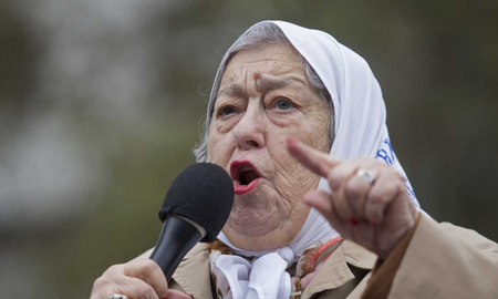 Hebe de Bonafini pidió la renuncia del ministro de Seguridad, Aníbal Fernández, por no cuidar a la presidenta