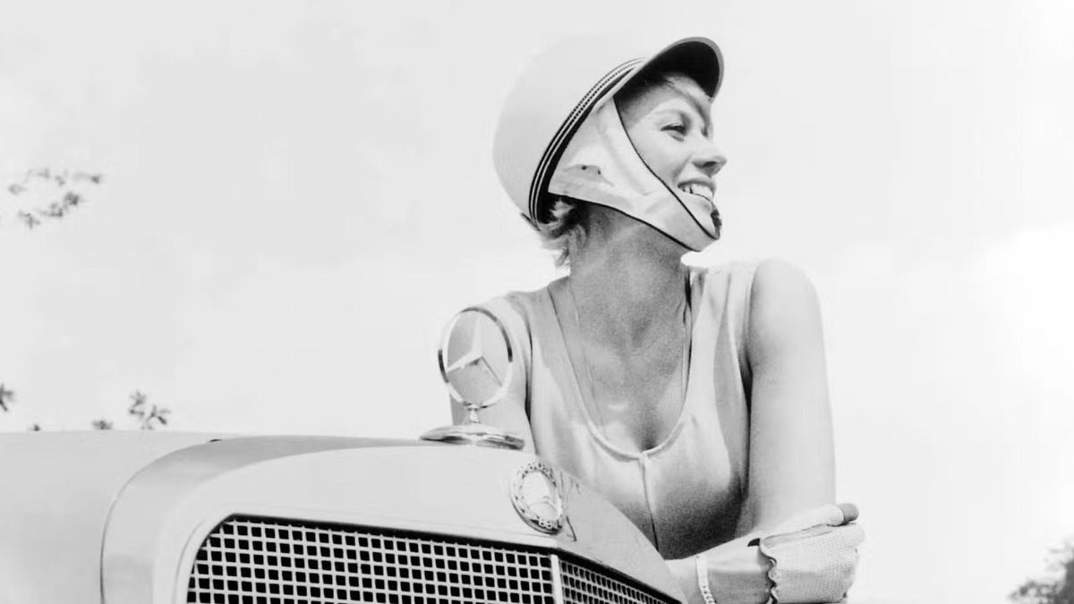 Ewy Rosqvist regresó en 1963 y 1964 a la Argentina –con la alemana Eva Maria Falk de navegante, ya que Ursula Wirth había decidido retirarse del automovilismo–, logrando sendos terceros puestos en los Grandes Premios de estas temporadas, en los que también se impuso en la Clase hasta 2,5 litros. Ewy Rosqvist regresó en 1963 y 1964 a la Argentina –con la alemana Eva Maria Falk de navegante, ya que Ursula Wirth había decidido retirarse del automovilismo–, logrando sendos terceros puestos en los Grandes Premios de estas temporadas, en los que también se impuso en la Clase hasta 2,5 litros.
