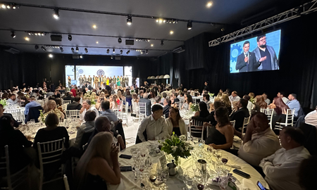 La Unión Industrial de Santa Fe renovó su apuesta por un futuro en el que la industria sea protagonista del crecimiento provincial y nacional. La Unión Industrial de Santa Fe renovó su apuesta por un futuro en el que la industria sea protagonista del crecimiento provincial y nacional.