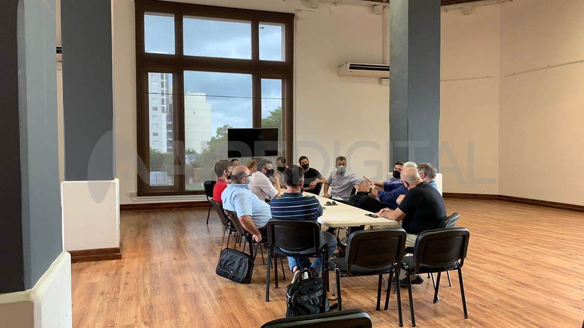 La Municipalidad de Santa Fe mantuvo un encuentro con las diferentes partes que conforman el sistema: autoridades del Concejo Municipal, integrantes del órgano de control, UTA y las empresas.