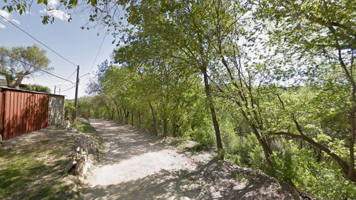 Los investigadores analizan si el cadáver corresponde a un cráneo hallado semanas atrás en Río Quinto al 500. Los investigadores analizan si el cadáver corresponde a un cráneo hallado semanas atrás en Río Quinto al 500.