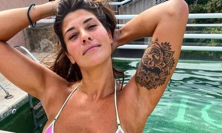 La influencer subió una historia mostrando un problema que está teniendo en su rostro La influencer subió una historia mostrando un problema que está teniendo en su rostro
