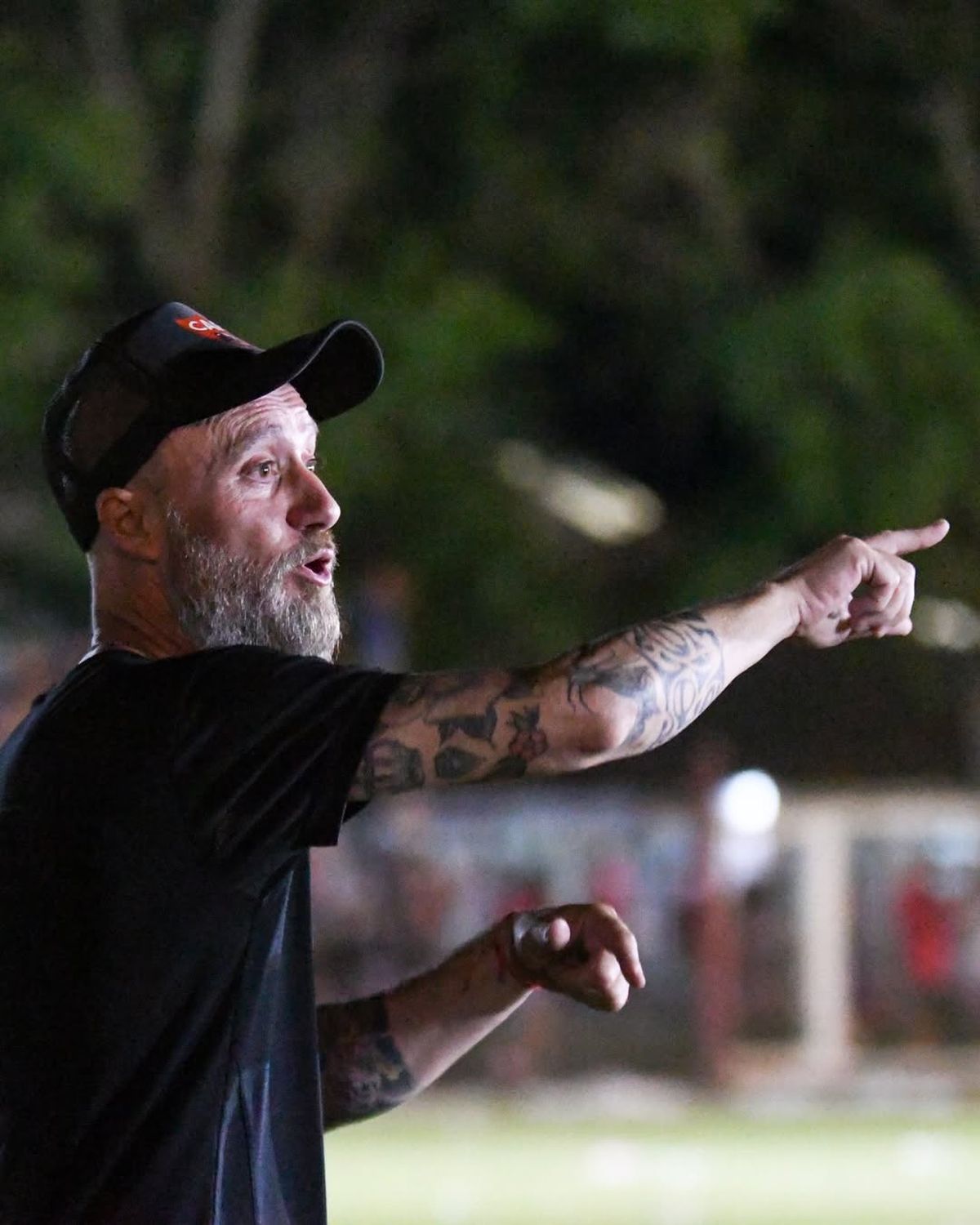 Hugo Togni, entrenador de Ferro de Rafaela, campe&oacute;n absoluto.