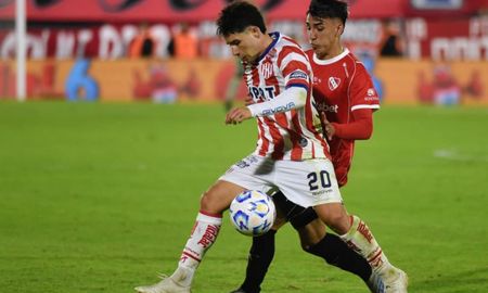Unión pierde 2 a 0 ante en Independiente por Copa Argentina. Unión pierde 2 a 0 ante en Independiente por Copa Argentina.