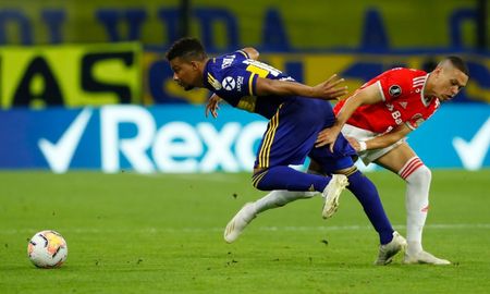 Boca jugó mal pero eliminó a Inter y avanzó a cuartos de final de la Copa Libertadores. Boca jugó mal pero eliminó a Inter y avanzó a cuartos de final de la Copa Libertadores.