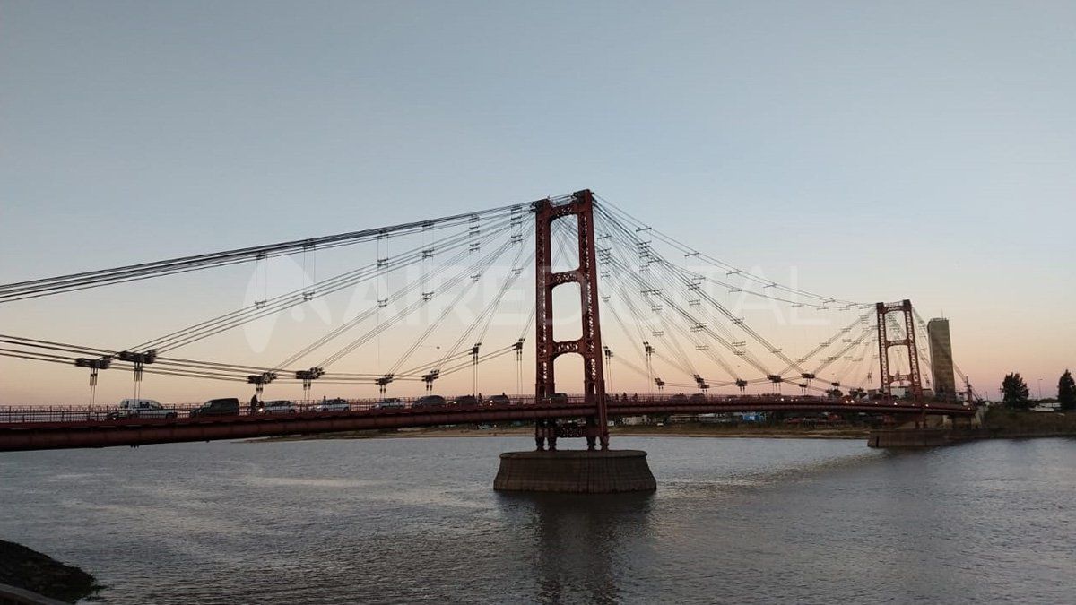 El Puente Colgante: nuestro máximo emblema en la ciudad.