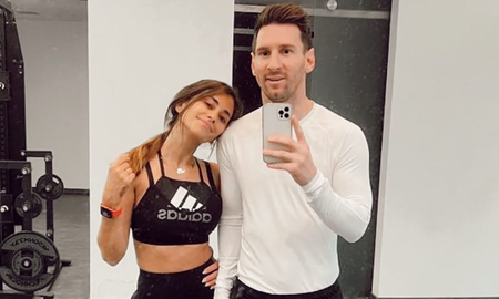 Un argentino relató el momento en que la esposa de Messi le habló por Instagram para ordenarle un regalo del día del padre a su esposo. Un argentino relató el momento en que la esposa de Messi le habló por Instagram para ordenarle un regalo del día del padre a su esposo.