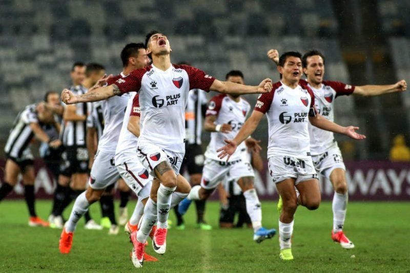 ¿Todavía no caes? Escuchá el relato brasileño del pasaje de Colón a la final de la Copa Sudamericana