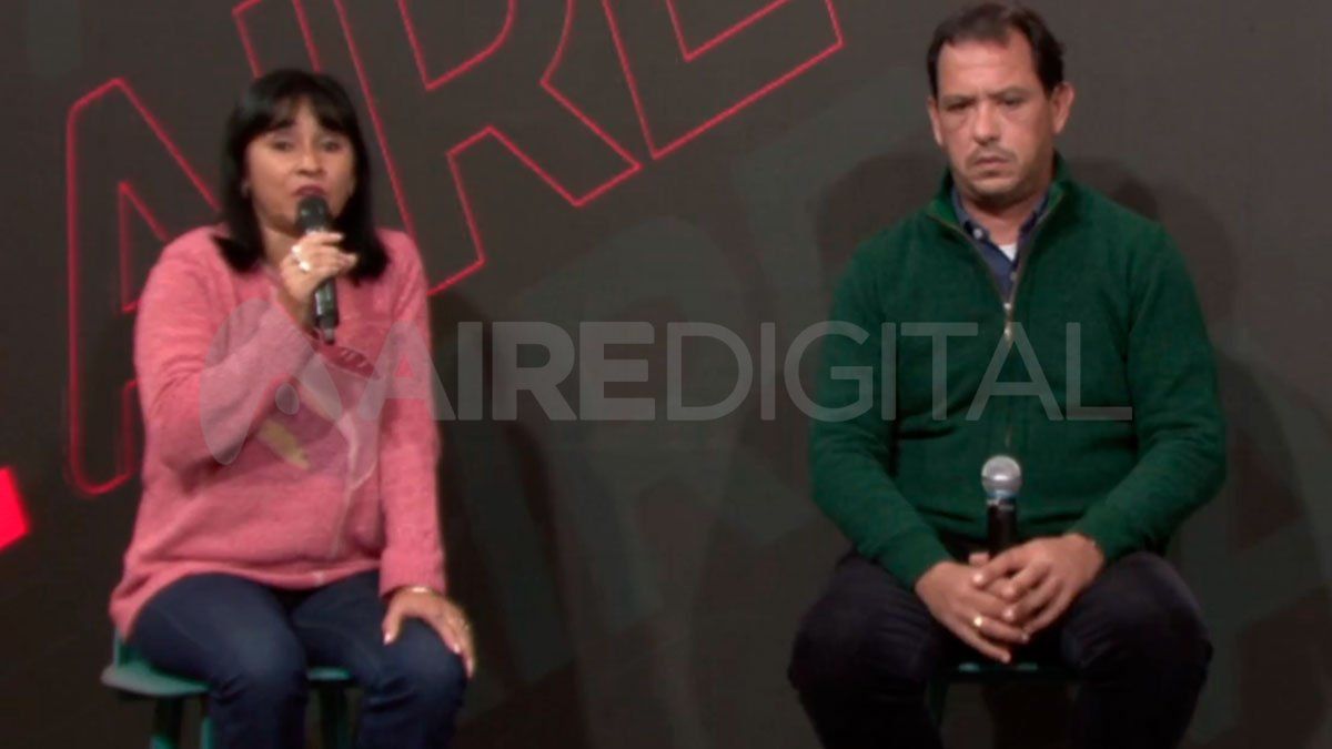 Claudia López y Germán Corazza por AIRE en los estudios de ATE Casa España.