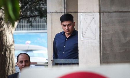 La Cámara Federal de Casación Penal rechazó este martes el recurso de queja presentado por la defensa del gendarme Héctor Jesús Guerrero y confirmó su procesamiento por las lesiones gravísimas agravadas ocasionadas al fotoperiodista Pablo Grillo. La Cámara Federal de Casación Penal rechazó este martes el recurso de queja presentado por la defensa del gendarme Héctor Jesús Guerrero y confirmó su procesamiento por las lesiones gravísimas agravadas ocasionadas al fotoperiodista Pablo Grillo.