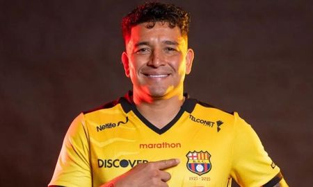 Asesinaron a Mario Pineida, futbolista de Barcelona de Ecuador. Asesinaron a Mario Pineida, futbolista de Barcelona de Ecuador.