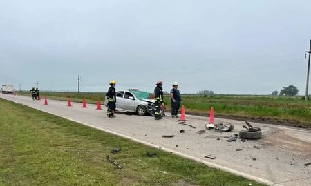 Un joven de 29 años murió este sábado por la mañana tras protagonizar un violento accidente de tránsito en el interior de la provincia de Córdoba. Un joven de 29 años murió este sábado por la mañana tras protagonizar un violento accidente de tránsito en el interior de la provincia de Córdoba.