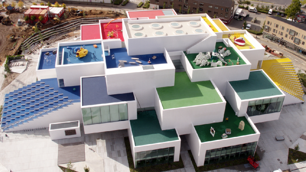 Casa Lego, ubicada en la localidad danesa de Billund, lugar donde se fundó la compañía.