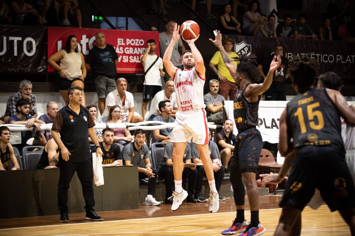 Unión enfrenta este domingo a Boca Juniors por la Liga Nacional
