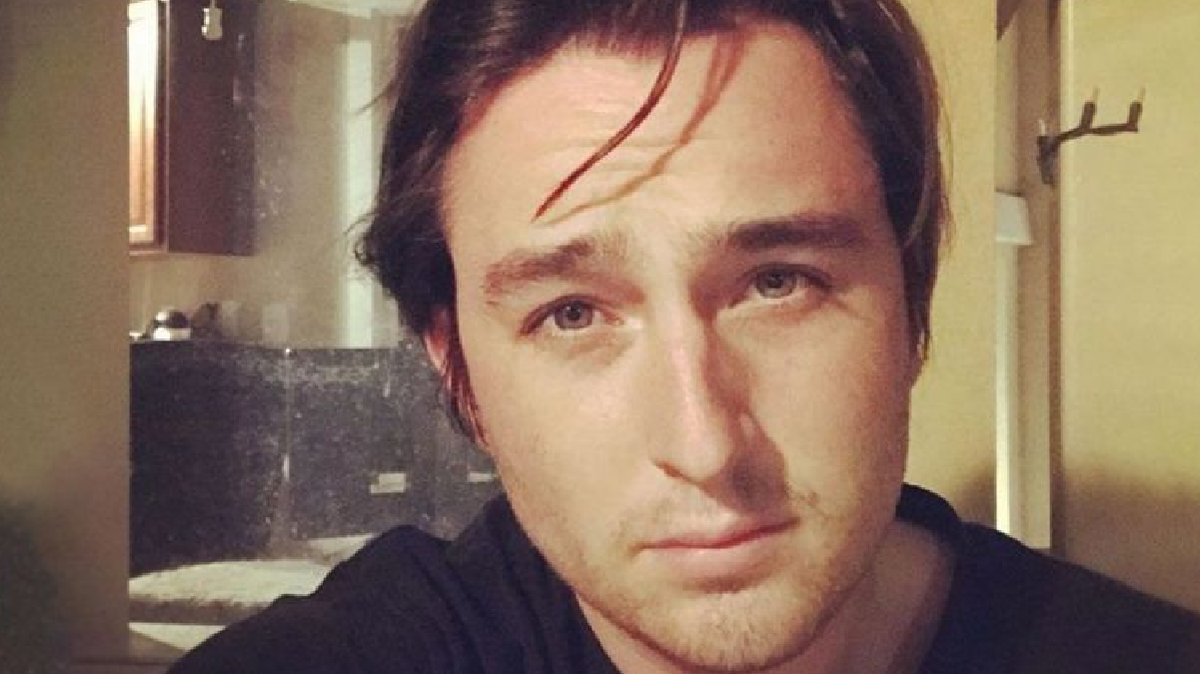 Reece Thompson, el actor que protagonizó al niño irlandés que muere en el naufragio, todavía recibe cheques por su breve participación en la taquillera película.