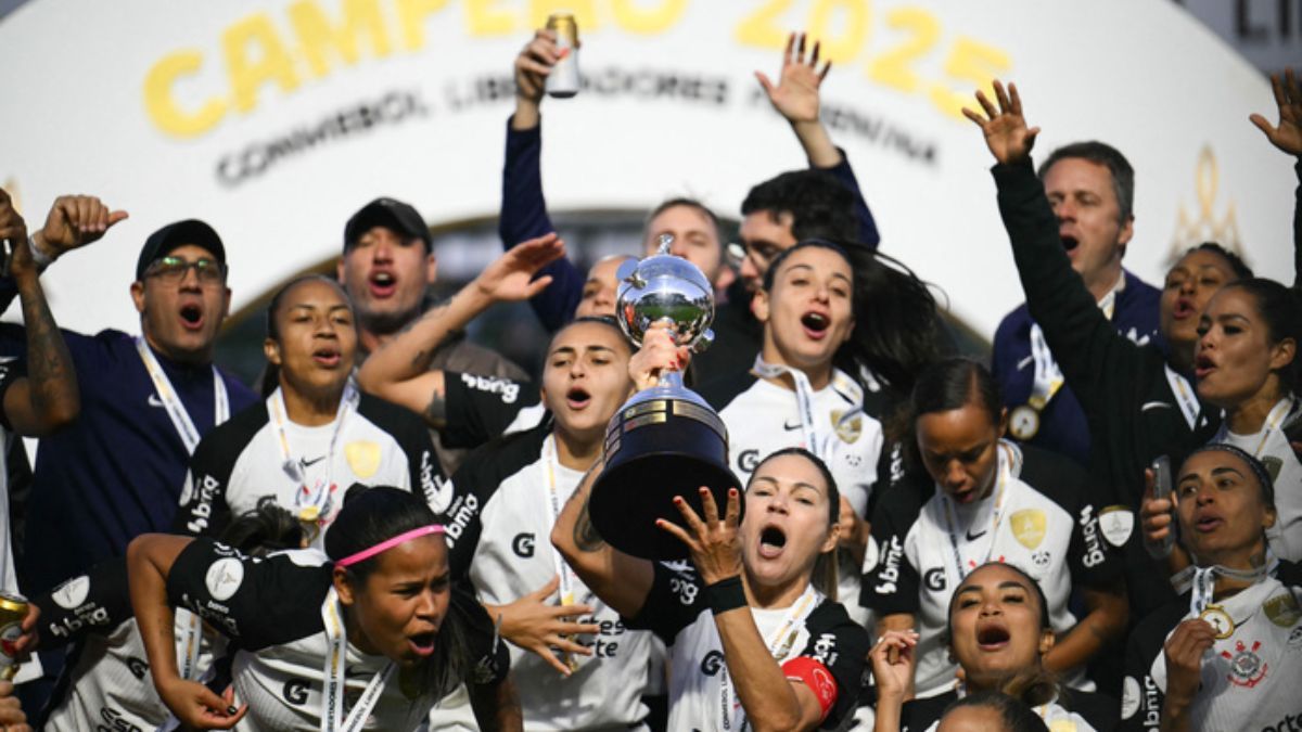 Corinthians celebró por tercera vez consecutiva