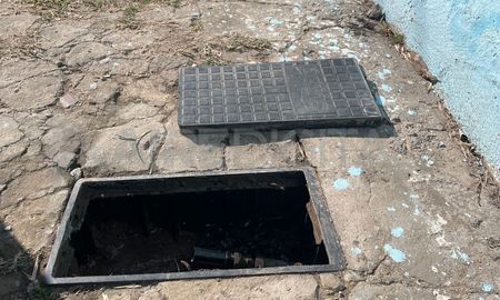 Los delincuentes se roban los caños de bronce de los medidores de Aguas Santafesinas. Los delincuentes se roban los caños de bronce de los medidores de Aguas Santafesinas.