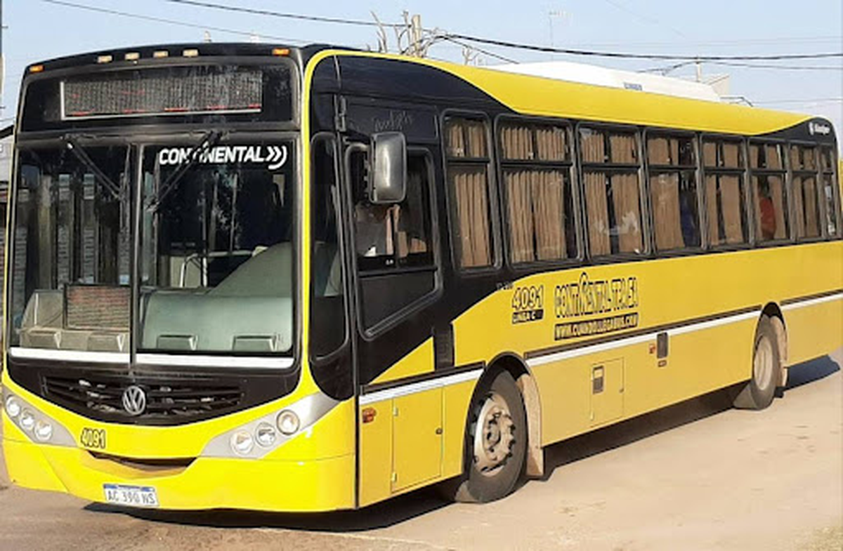 Habrá cambios en los recorridos de los colectivos de la Línea C en Santo Tomé y Santa Fe. Habrá cambios en los recorridos de los colectivos de la Línea C en Santo Tomé y Santa Fe.